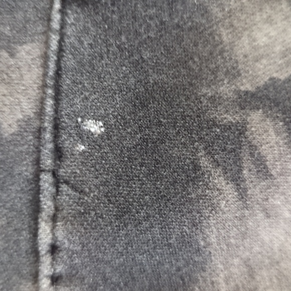 HOLLISTER CALIFORNIA BLACK CAMO HOODIE - Picture 4 of 6